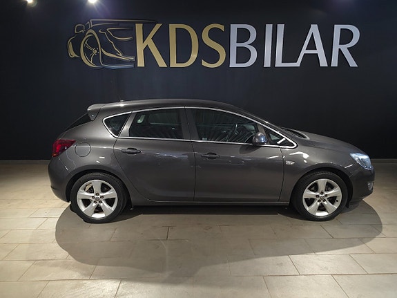 Opel Astra 5 of 5
