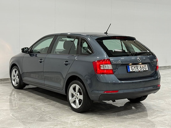 Skoda Rapid Spaceback 3 of 5