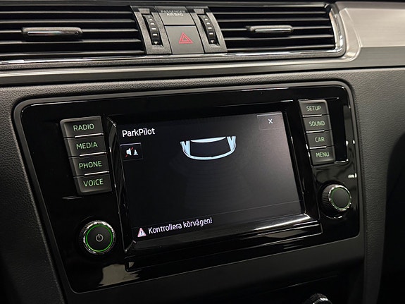 Skoda Rapid Spaceback 16 of 22