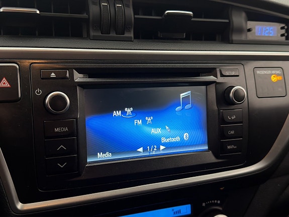 Toyota Auris 20 of 30