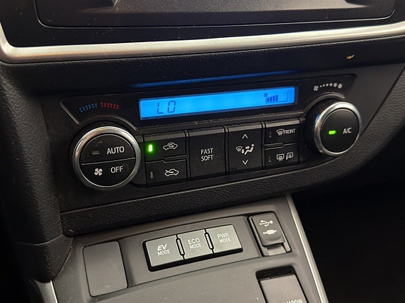 Toyota Auris 21 of 30
