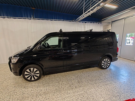 Volkswagen Transporter 2 of 5