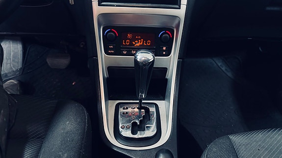 Peugeot 307 12 of 16