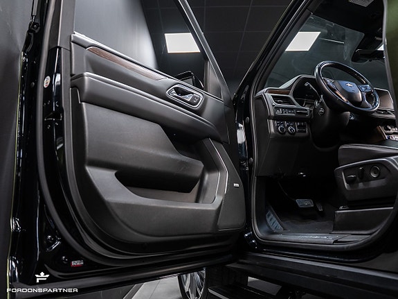 Chevrolet Tahoe 17 of 30