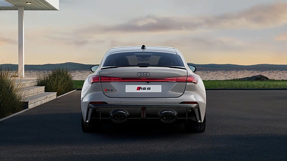 Audi RS5 4 of 9