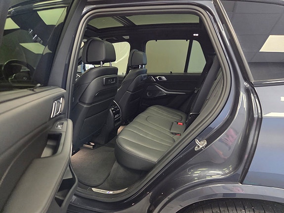 BMW X5 21 of 24
