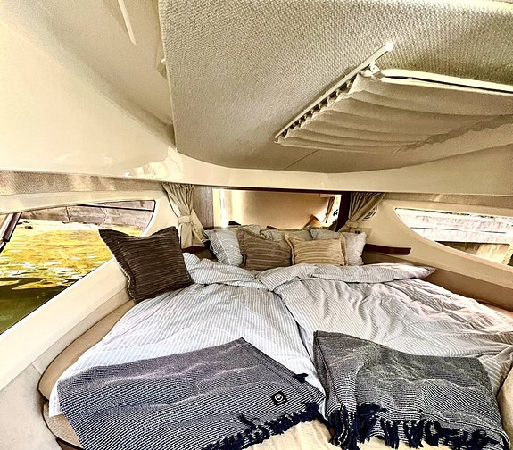 Marex 330 Scandinavia 2023 Volvo Penta D6 440/DPi 6 of 12