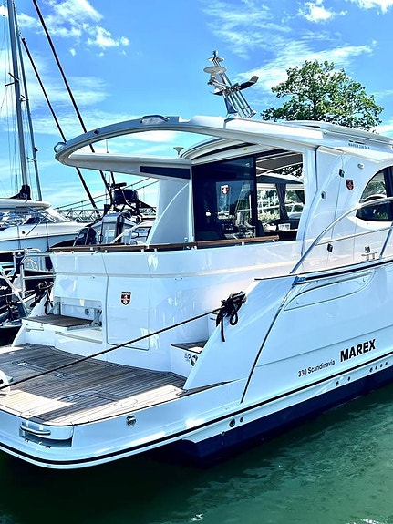 Marex 330 Scandinavia 2023 Volvo Penta D6 440/DPi 10 of 12