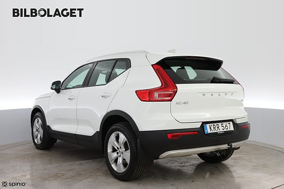 Volvo XC40 3 of 5