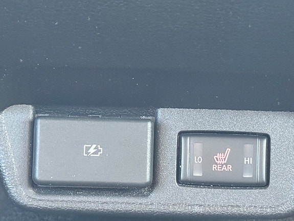 Nissan Leaf 16 of 18