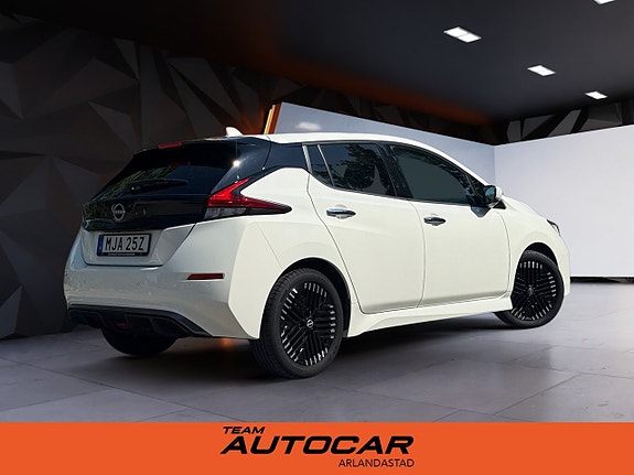Nissan Leaf 5 of 5