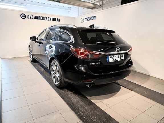 Mazda 6 3 of 5
