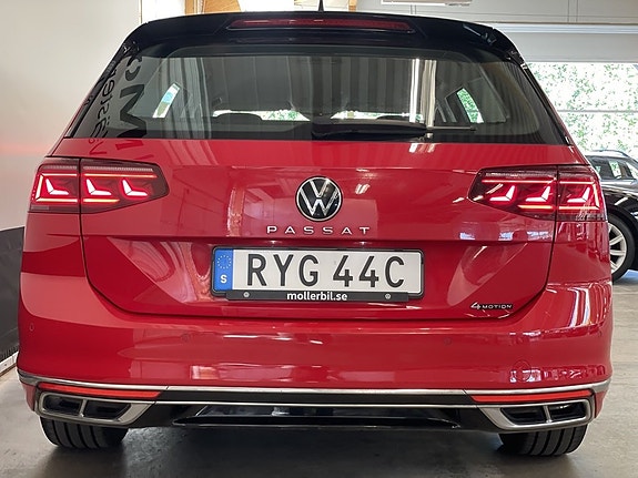 Volkswagen Passat 8 of 23