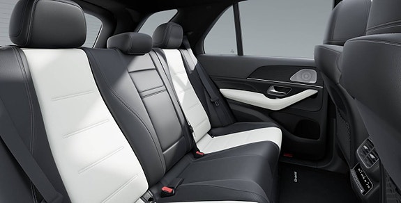Mercedes-Benz GLE450 9 of 11