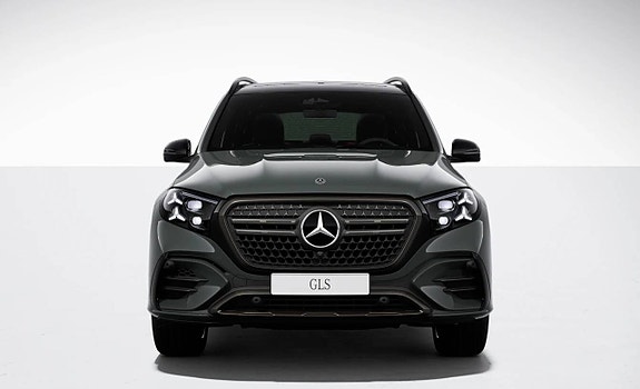 Mercedes-Benz GLS450 d 2 of 10