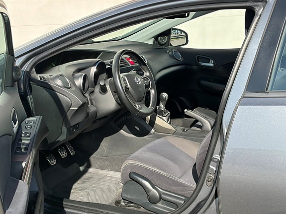 Honda Civic 3 of 5