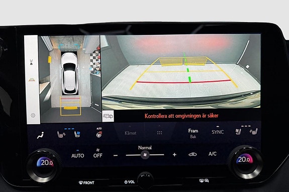 Lexus RX450h 12 of 17