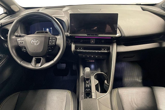 Toyota C-HR 10 of 21