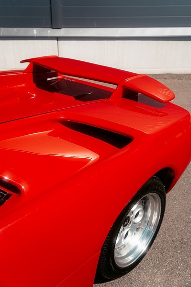 Lamborghini Diablo 4 of 5