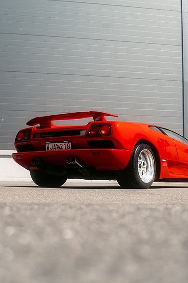 Lamborghini Diablo 8 of 17