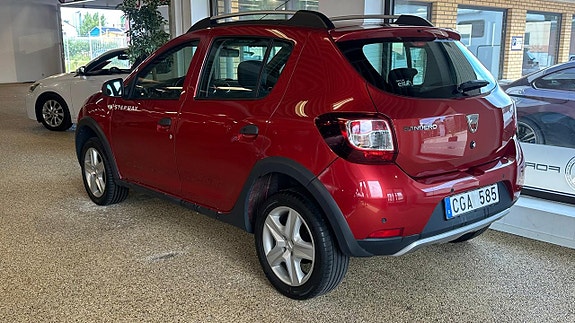 Dacia Sandero Stepway 3 of 5