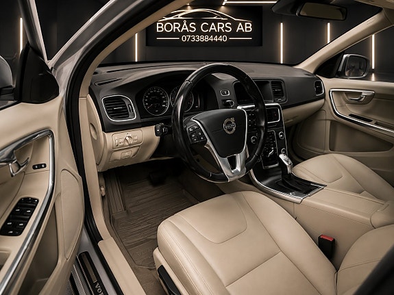Volvo V60 9 of 12