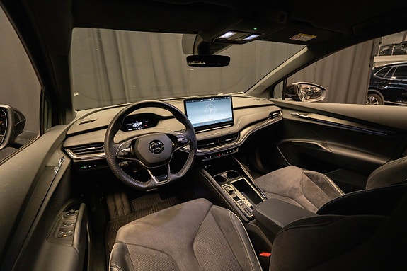 Skoda Enyaq 13 of 26