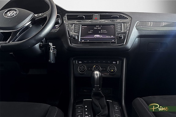 Volkswagen Tiguan 14 of 18