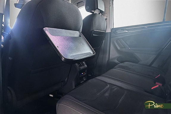 Volkswagen Tiguan 15 of 18