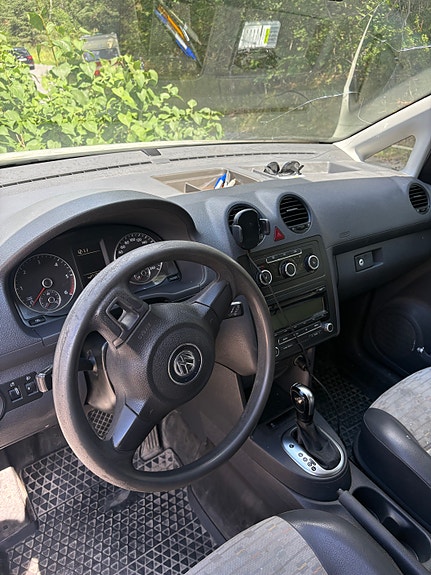 Volkswagen Caddy 3 of 5