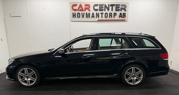Mercedes-Benz E300 2 of 22