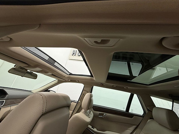 Mercedes-Benz E300 5 of 22