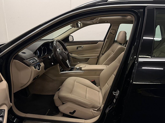 Mercedes-Benz E300 18 of 22