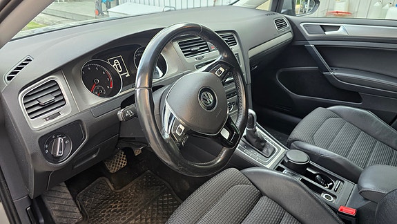 Volkswagen Golf Plus 5 of 5
