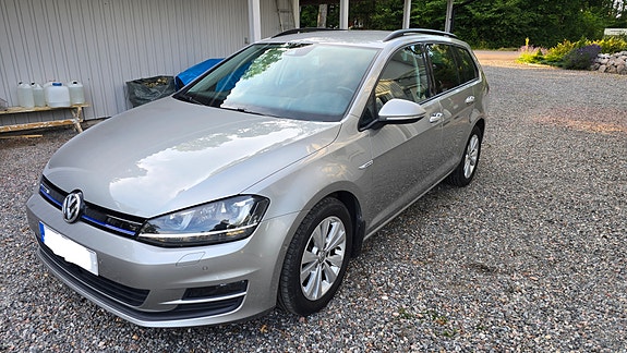 Volkswagen Golf Plus 2 of 5
