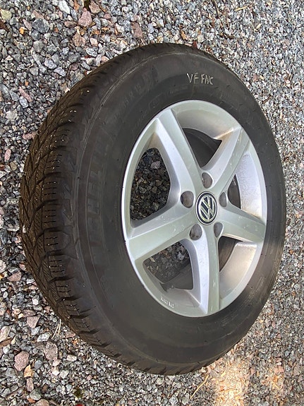 Volkswagen Golf Plus 10 of 10