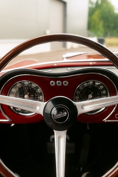 Lancia Flaminia 16 of 22