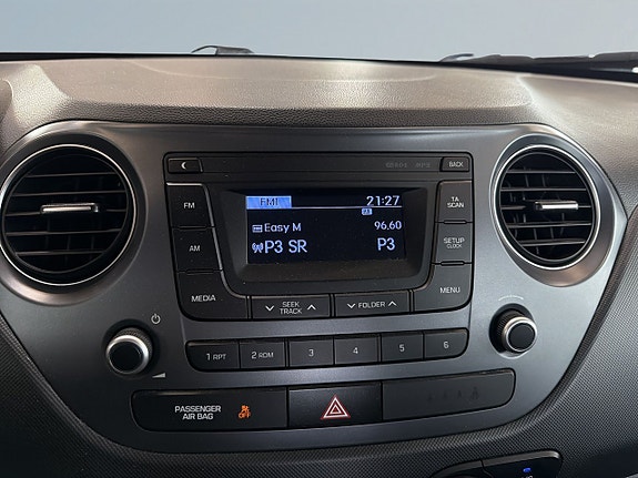 Hyundai i10 11 of 19