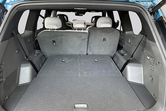 Kia EV9 15 of 29