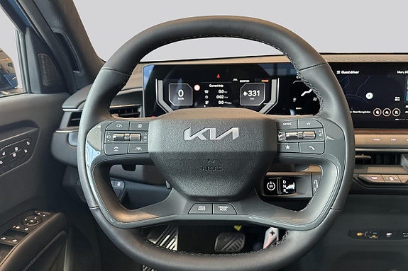 Kia EV9 18 of 29