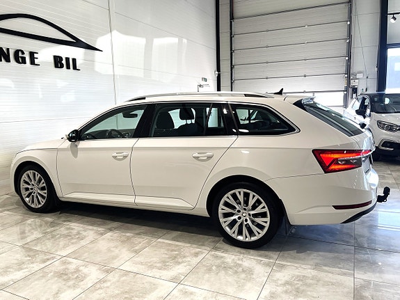 Skoda Superb 6 of 28