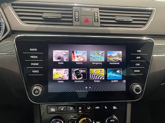 Skoda Superb 13 of 28