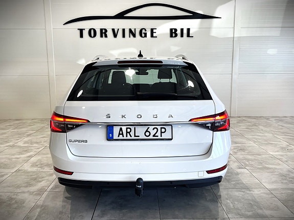 Skoda Superb 7 of 28