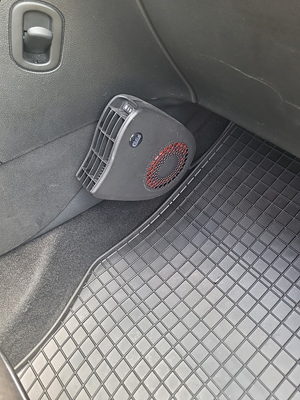 Peugeot 308 4 of 5