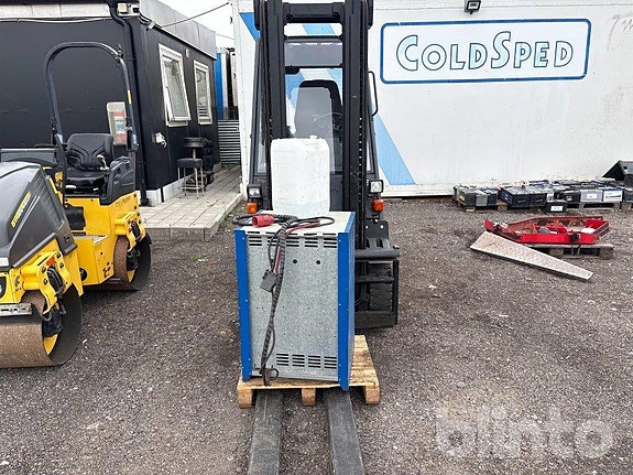 Motviktstruck Linde E25S 2 of 6