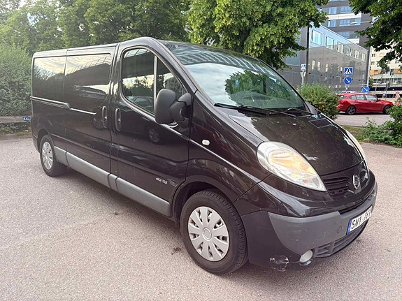 Nissan Primastar 2 of 5