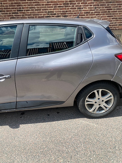 Renault Clio 3 of 5