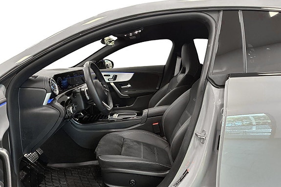 Mercedes-Benz CLA250 e 7 of 27