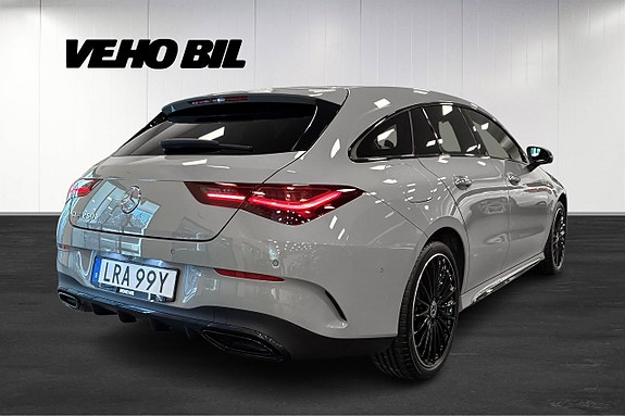 Mercedes-Benz CLA250 e 3 of 5