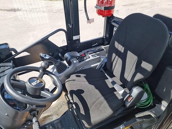 JCB 403Plus Demomaskin 5 of 5